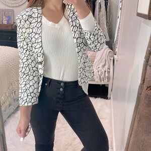 Escada white & black fitted blazer jacket size 38